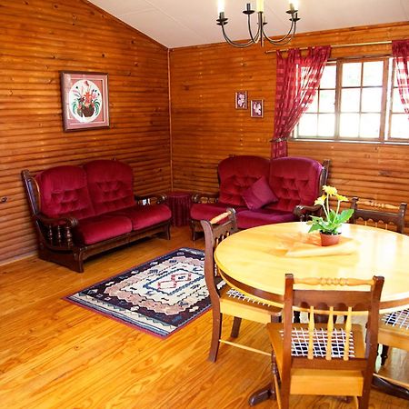 Fairhaven Guest House Klerksdorp Bagian luar foto