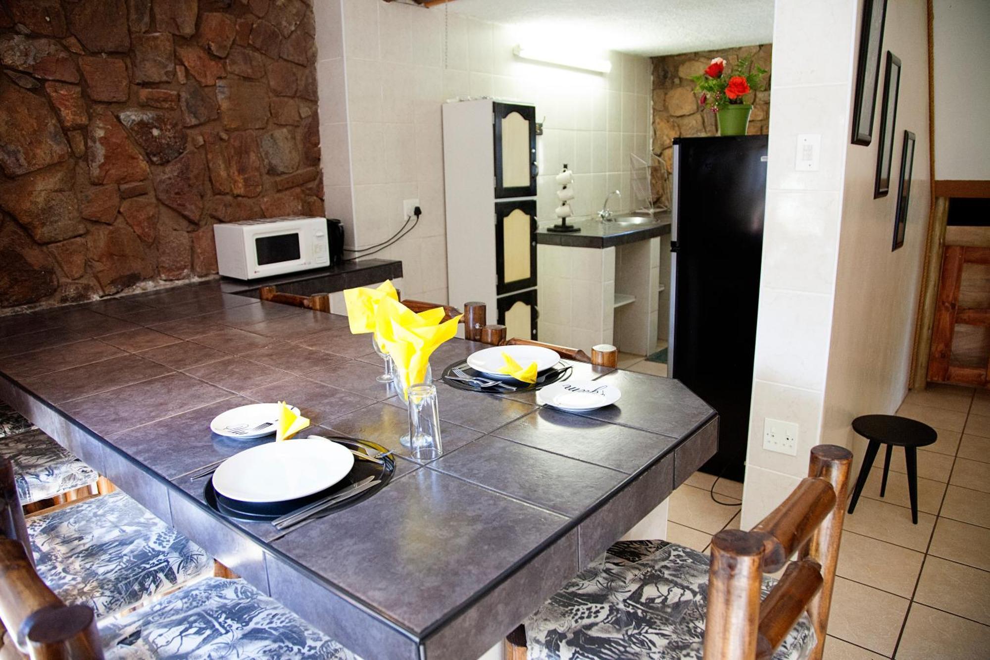Fairhaven Guest House Klerksdorp Bagian luar foto