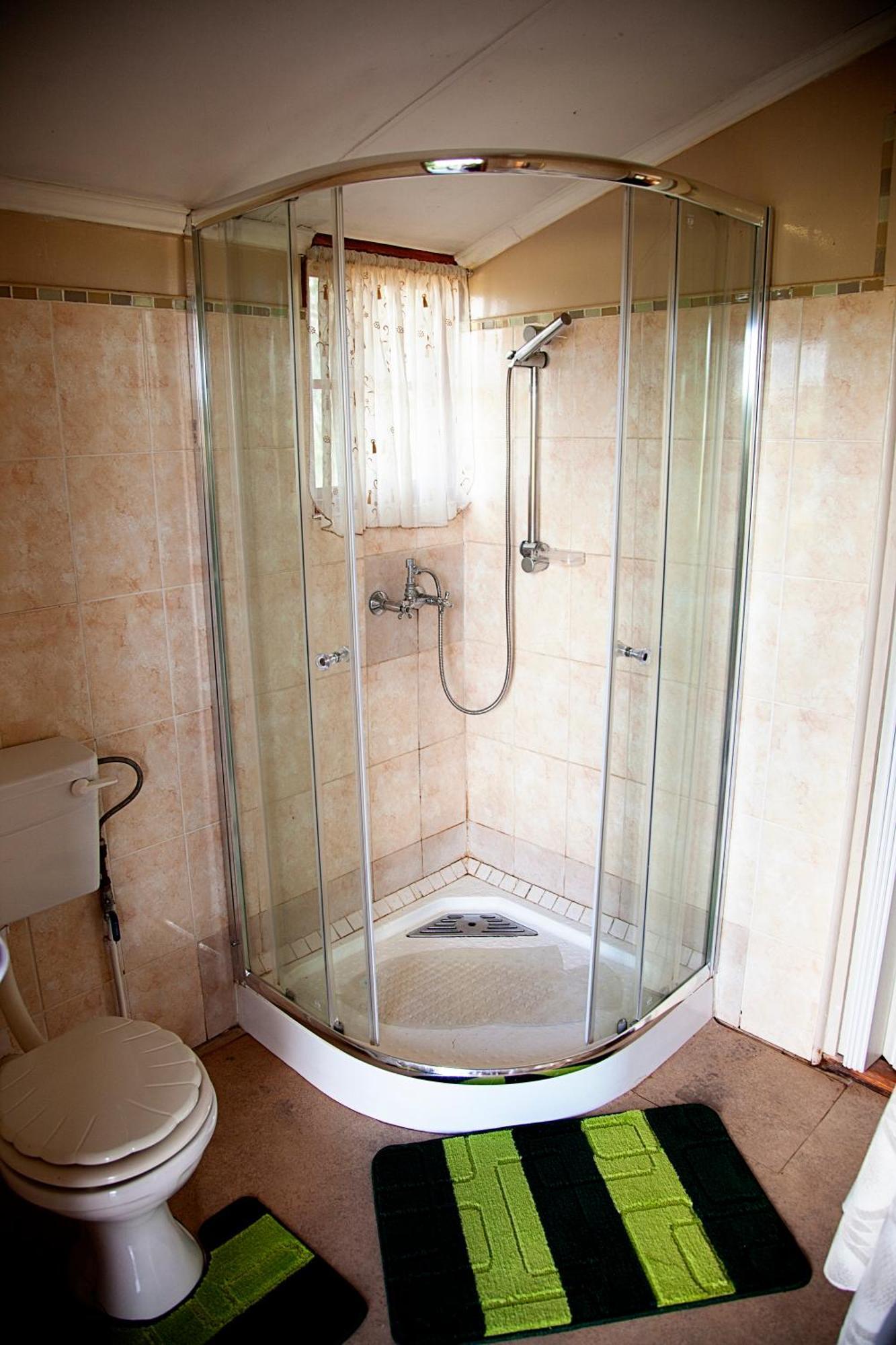 Fairhaven Guest House Klerksdorp Bagian luar foto