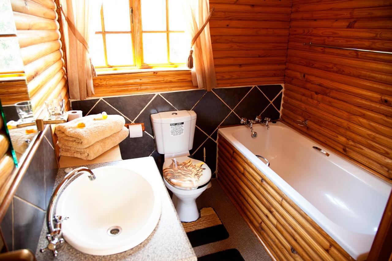Fairhaven Guest House Klerksdorp Bagian luar foto